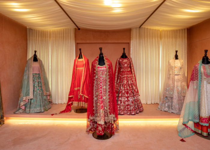 Exploring Innovative Fashion Trends and Design Concepts