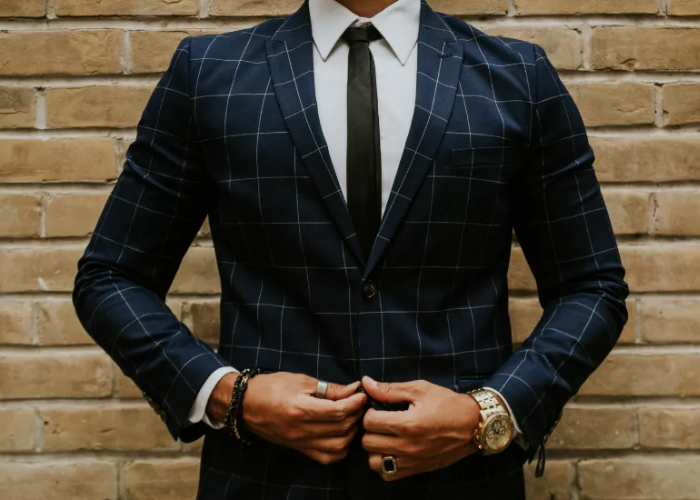 Elevate Your Outfits with the Perfect Finishing Touches